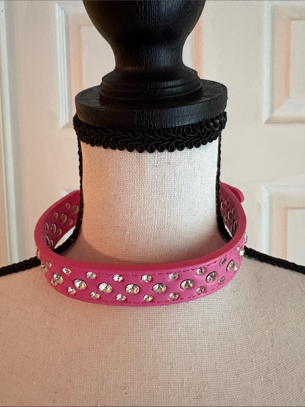 Dog Pink Crystal-Studded 20inch Dog Collar